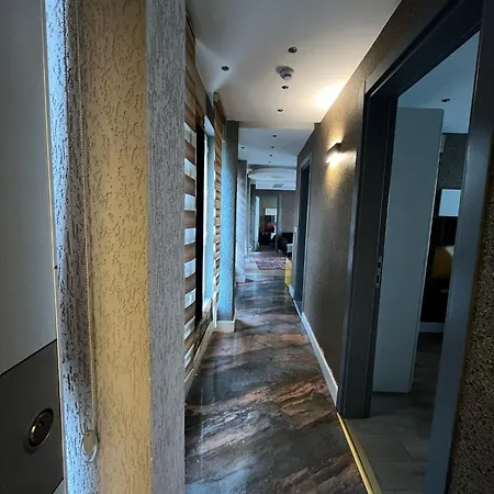 The Sisli Grand Corner