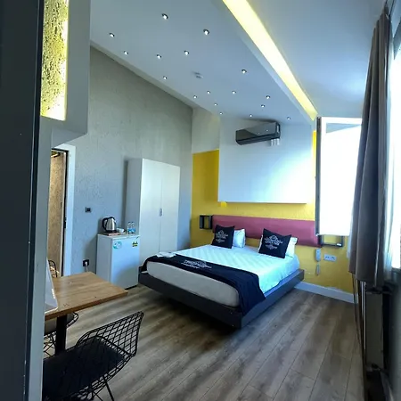 The Sisli Grand Corner Hotell