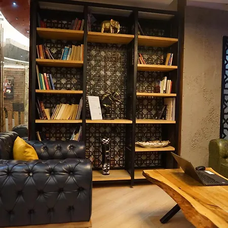 The Sisli Grand Corner Hotel